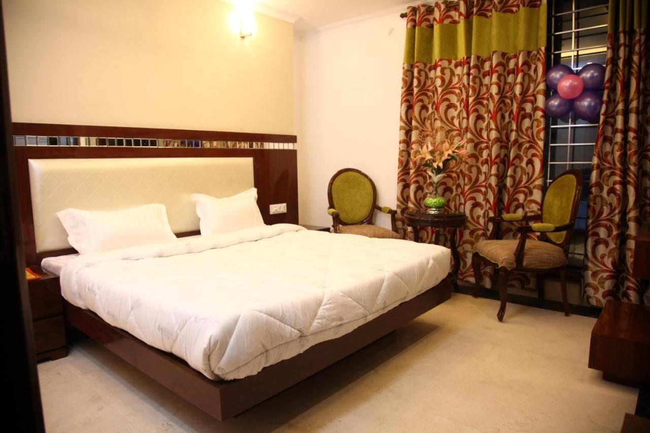 Hotel Dev Residency Vrindāvan 外观 照片